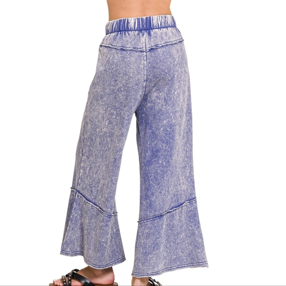 Zenana Exposed Seam Flare Hem Pants with Pockets Classic Blue - Picture 3 of 3